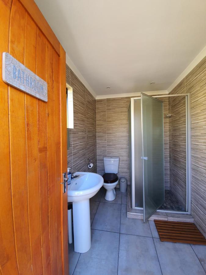 Хостел Lebo'S Soweto Backpackers Екстер'єр фото